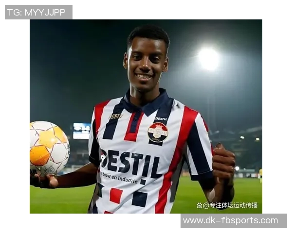 2025年现役足球球星综合排名前十名分析与探讨 2025年现役足球球星综合排名前十名分析与探讨